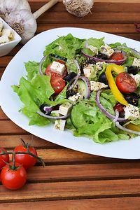 Ensalada griega con queso feta
