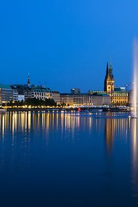 Binnenalster di notte