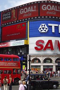 Piccadilly Circus
