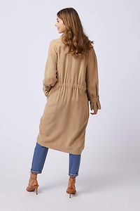 Lilly_2_Mantel_041